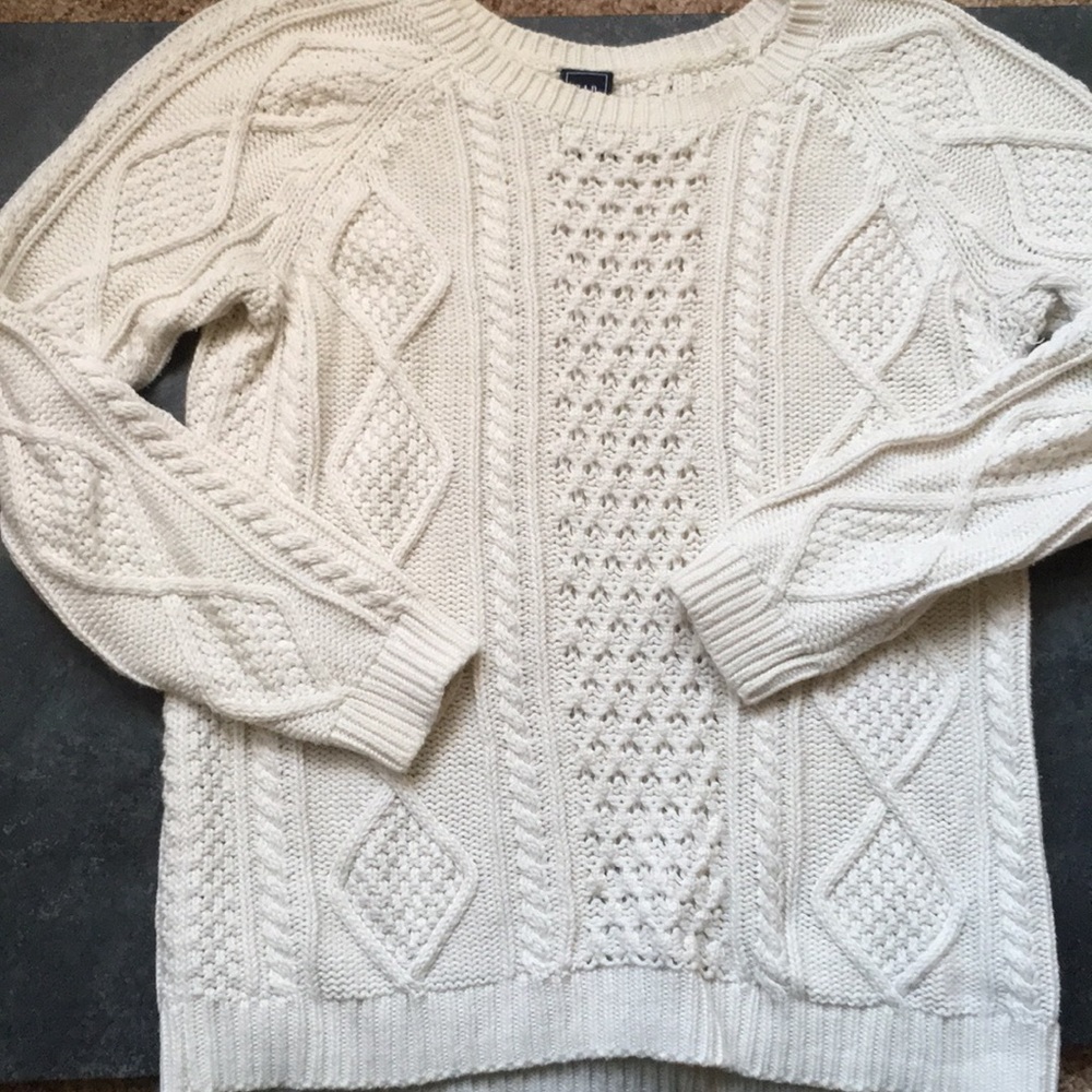 White cable-knit sweater from Gap